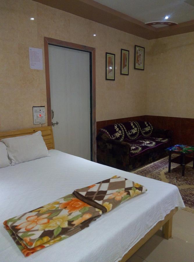 Om Shree Bed And Breakfast Harihareshwar Zewnętrze zdjęcie